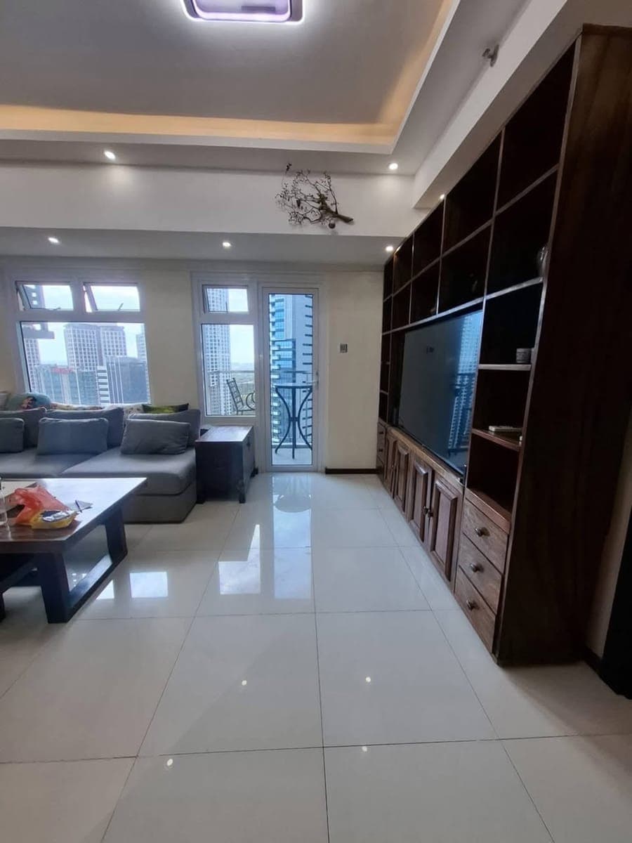 🏙️ FOR RENT IN BGC - photo 4