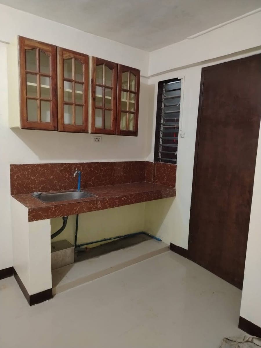 Room for Rent 3rd Floor, Need na ba?  Tara na! 😁 - photo 2