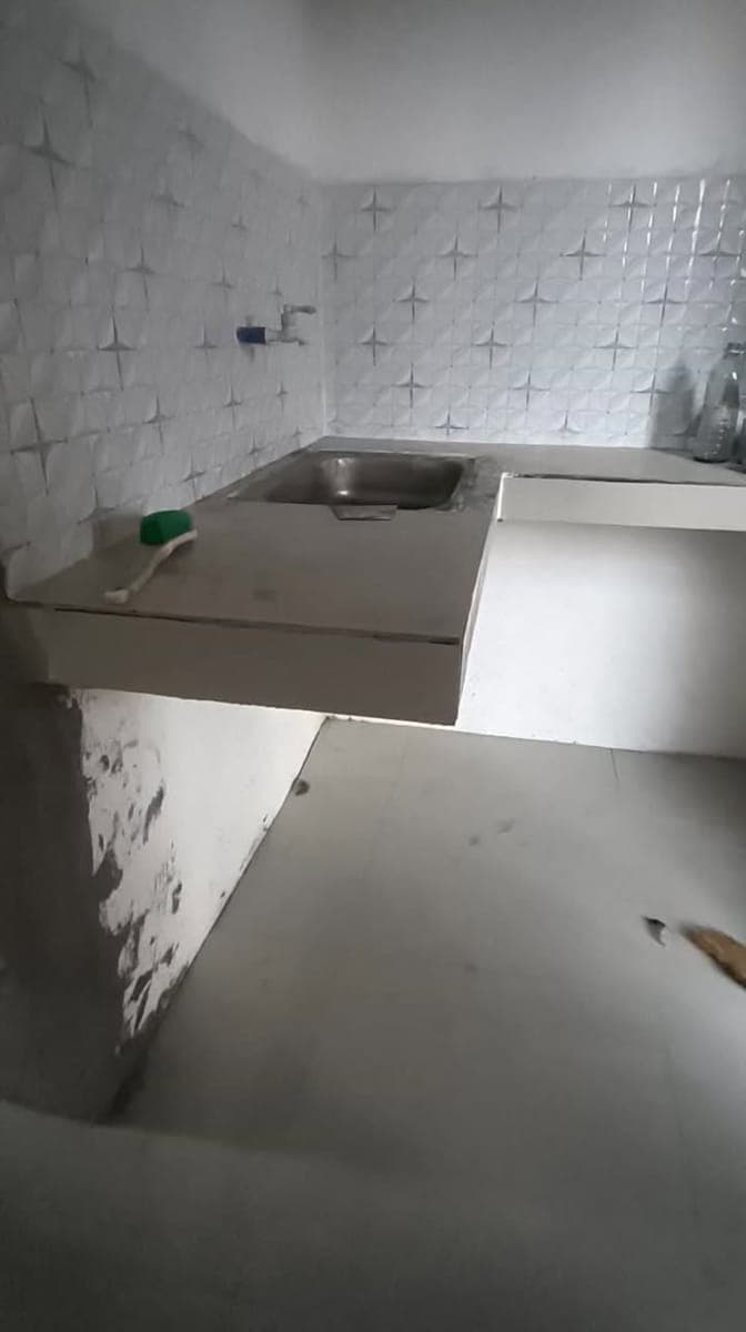 Room for Rent Available - photo 4