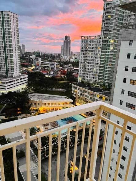 FOR RENT: 2BR Unit in Solinea Tower 2  ( ₱55k) - photo 1