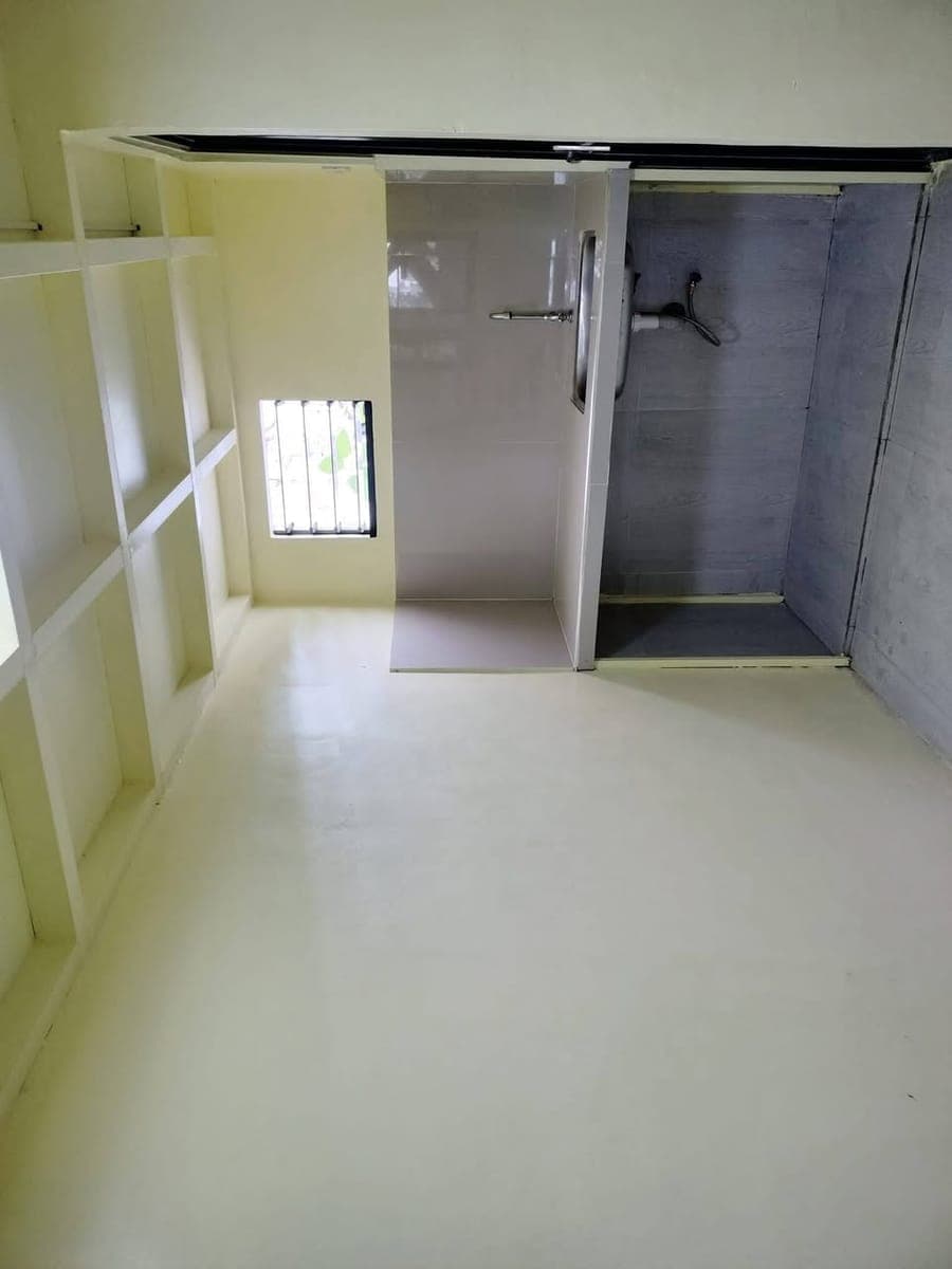 loft type apartment for rent near c5 road 12 dalanghita st. brgy pinagsama taguig 5-10 min ride to b... - photo 1