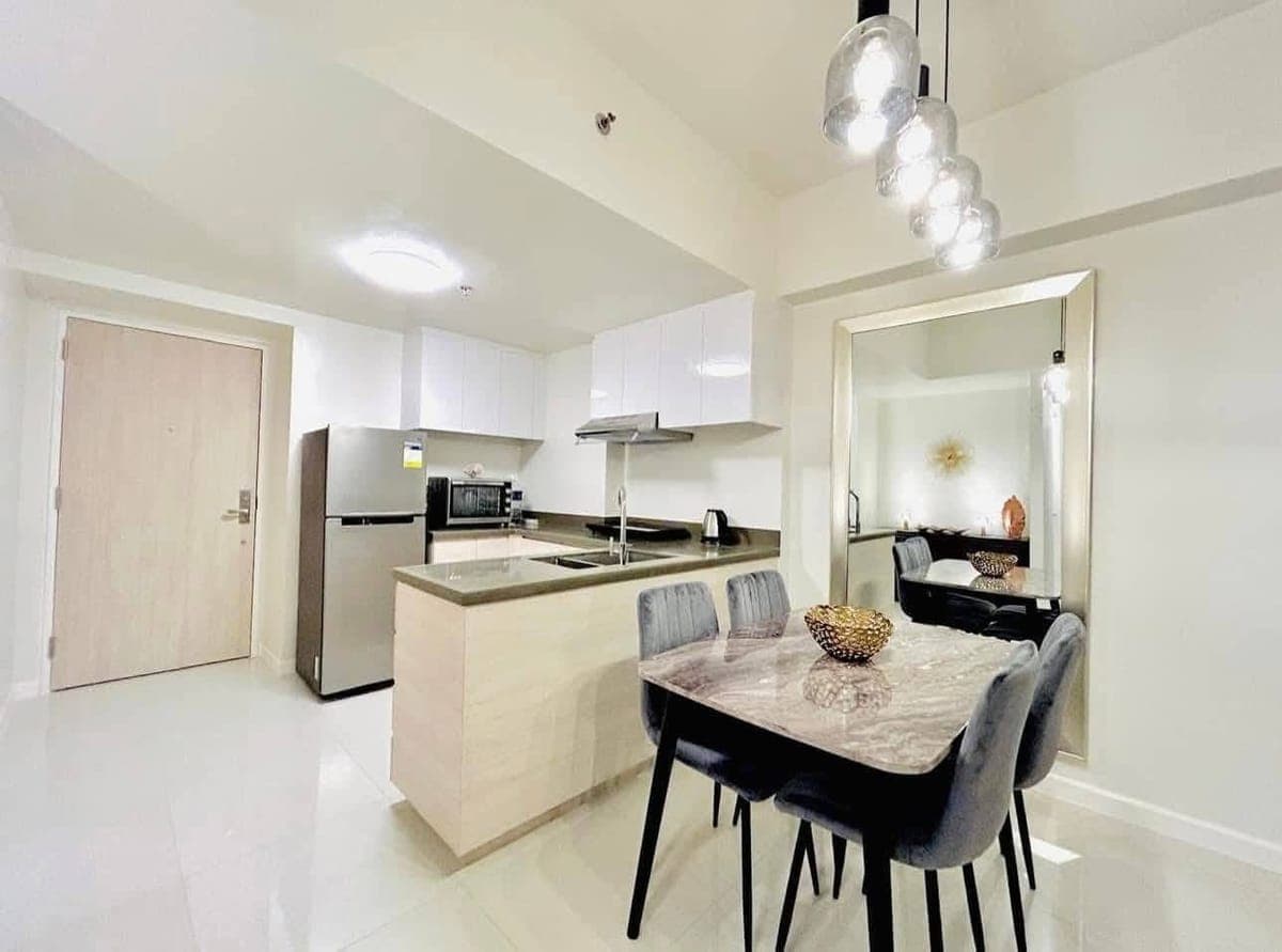 MANDANI BAY Tower 1 with 2-BEDROOMS for rent facing Pool and Parkmall area and located at the 23rd floor. - photo 11