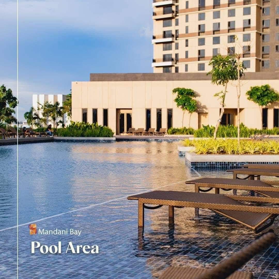 MANDANI BAY Tower 1 with 2-BEDROOMS for rent facing Pool and Parkmall area and located at the 23rd floor. - photo 6