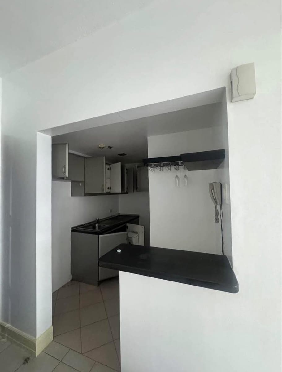 STUDIO UNIT FOR RENT IN FORBESWOOD PARKLANE TOWER 1 BGC - photo 3