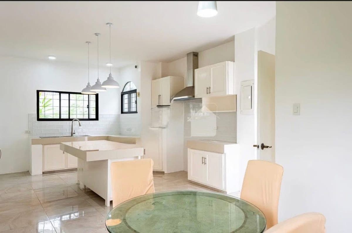 🏡HOUSE FOR RENT IN MARIA LUISA ESTATE PARK - photo 15