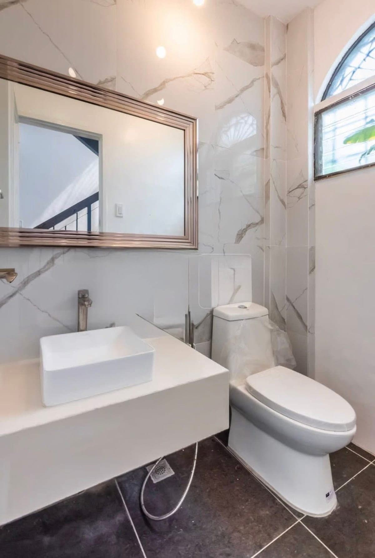 🏡HOUSE FOR RENT IN MARIA LUISA ESTATE PARK - photo 4