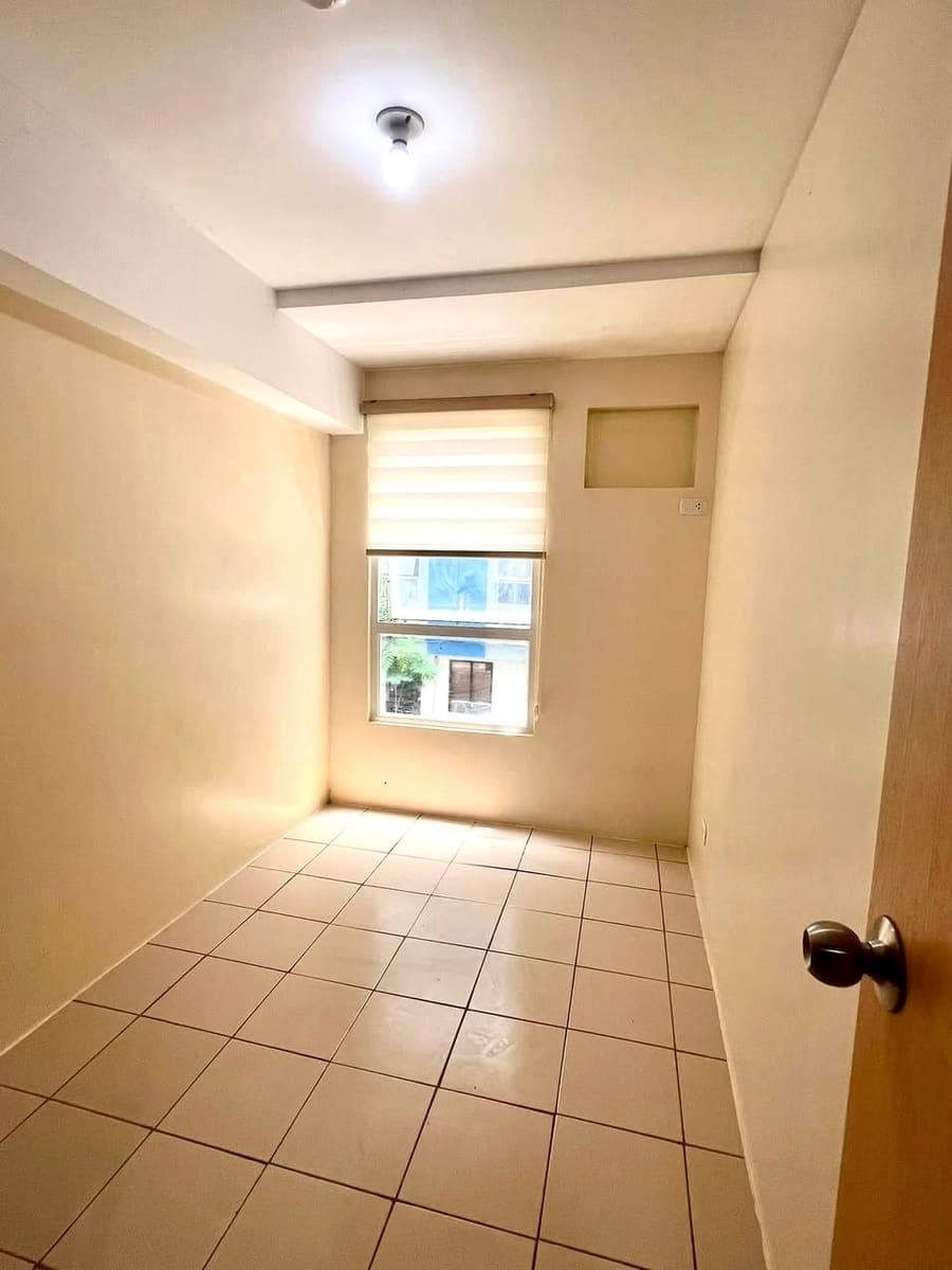 Available room in a shared condo unit. - photo 5