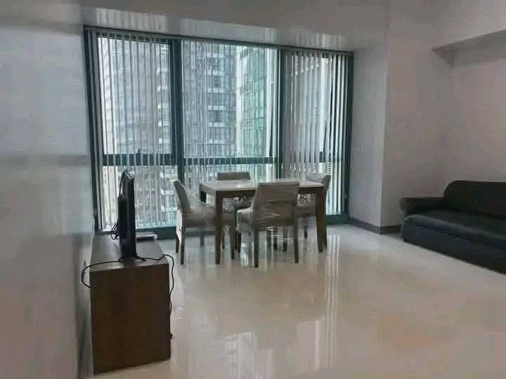 TWO BEDROOM UNIT IN ONE UPTOWN RESIDENCE BGC ‼️ - photo 2