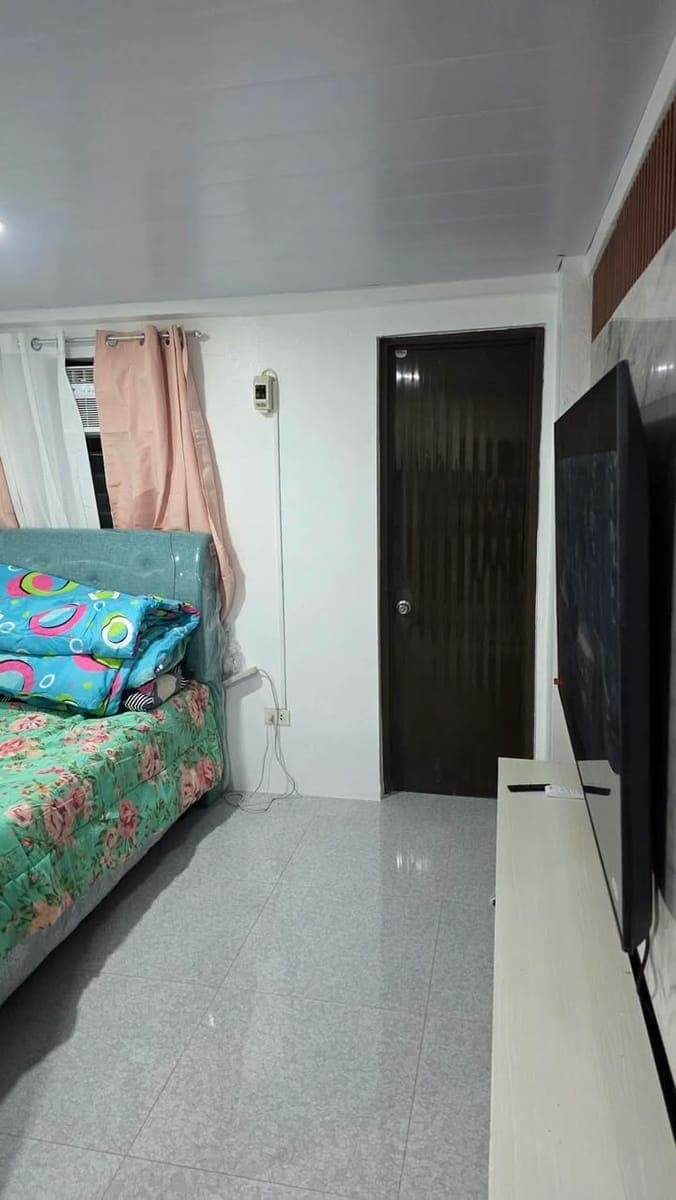 Condo For Rent - photo 2