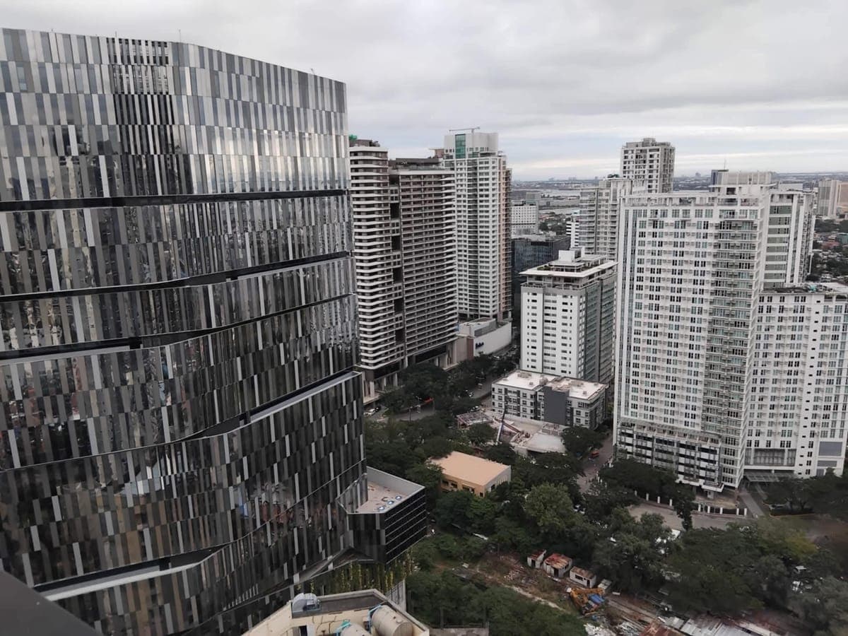 Eyes 👀 here👉STUDIO UNIT WITH BALCONY and CITY VIEW FOR RENT📍 Cityscape Grand Tower, Cebu City 🚶‍... - photo 5