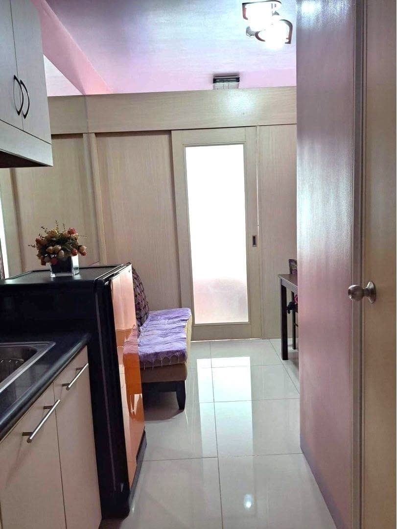 Fully Furnished 1 Bedroom Condo Unit For Rent - 32nd Floor at Berkeley Residences - photo 2