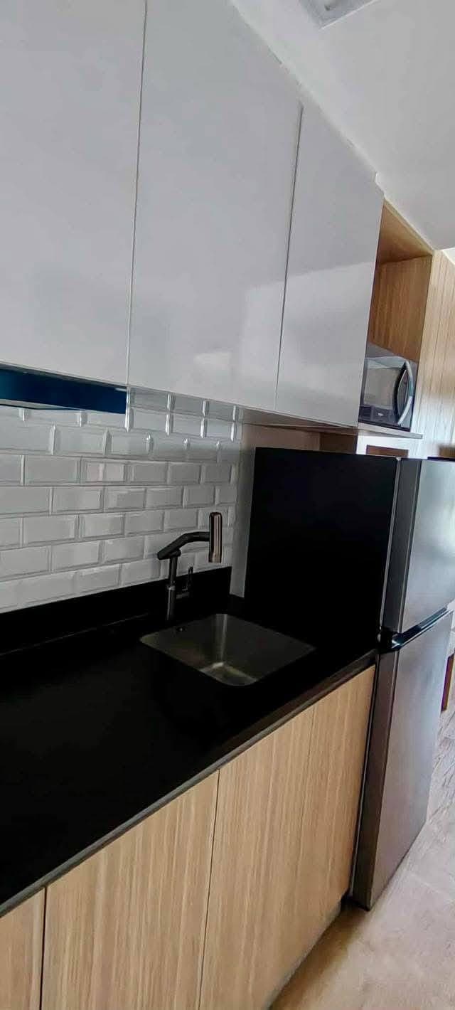 ❤️FOR RENT Studio unit in JTOWERS Residences Mandaue City. - photo 1