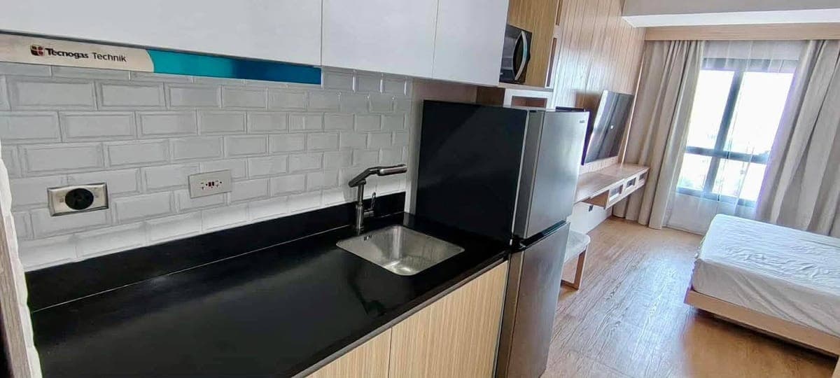 ❤️FOR RENT Studio unit in JTOWERS Residences Mandaue City. - photo 2