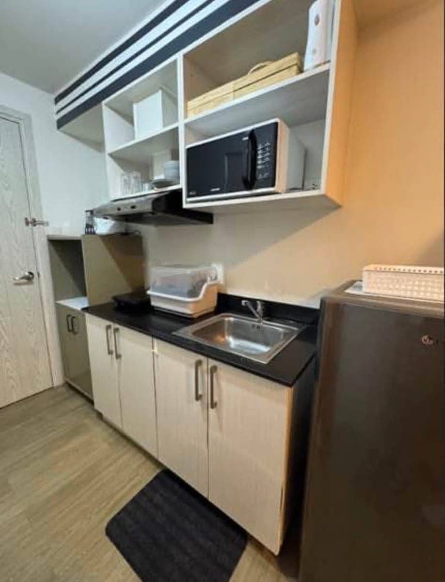 🏠 FOR RENT: Fully Furnished Studio Condo Unit - photo 4