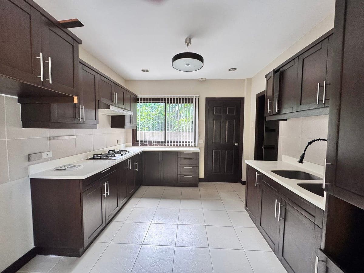 House for Rent at Maria Luisa Estate Park, Cebu ‼️ - photo 8