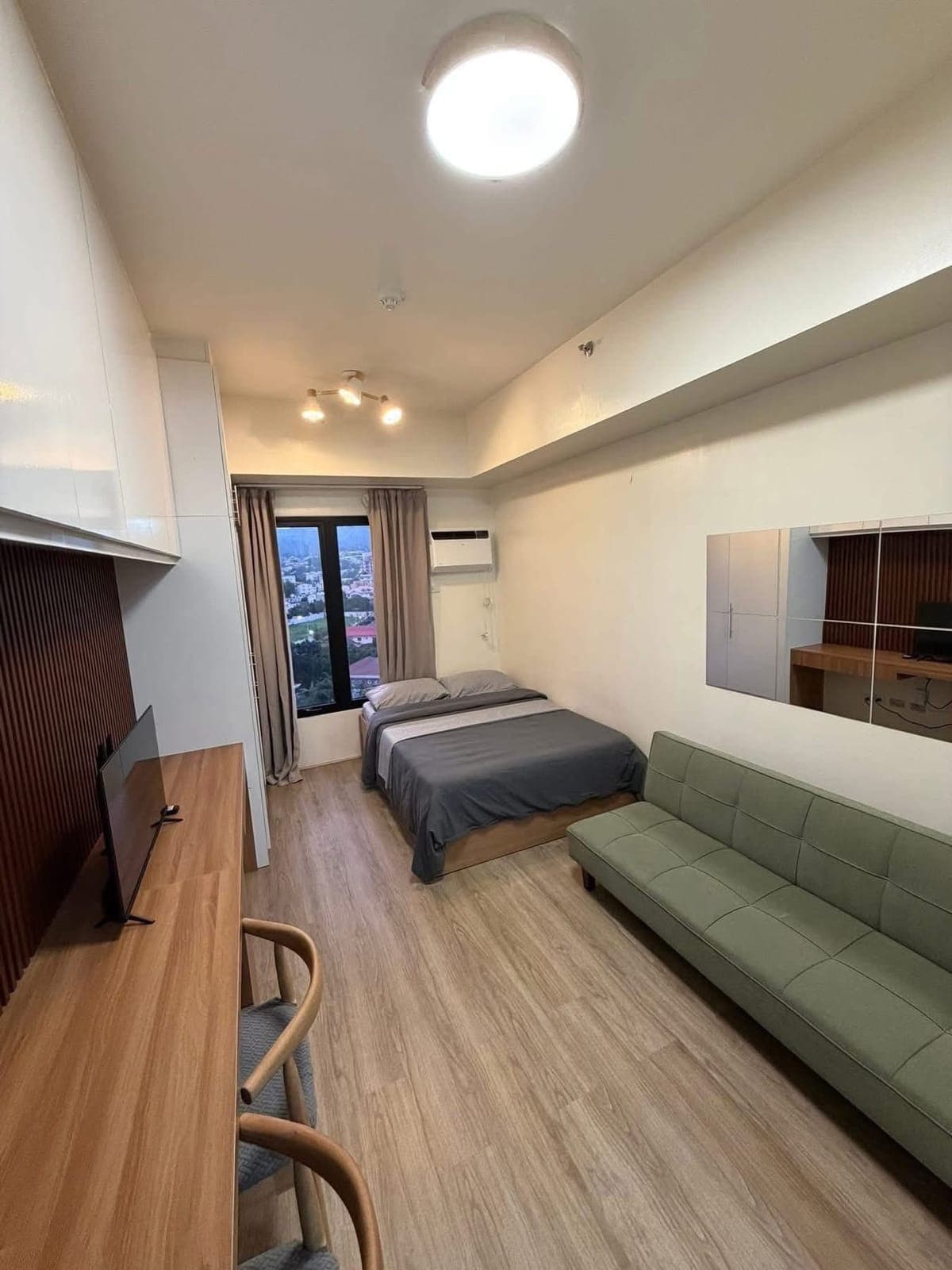 𝙁𝙊𝙍 𝙇𝙀𝘼𝙎𝙀: 𝙁𝙪𝙧𝙣𝙞𝙨𝙝𝙚𝙙 𝙎𝙩𝙪𝙙𝙞𝙤 𝙉𝙚𝙖𝙧 𝘾𝙚𝙗𝙪 𝙄𝙏 𝙋𝙖𝙧𝙠 - photo 4