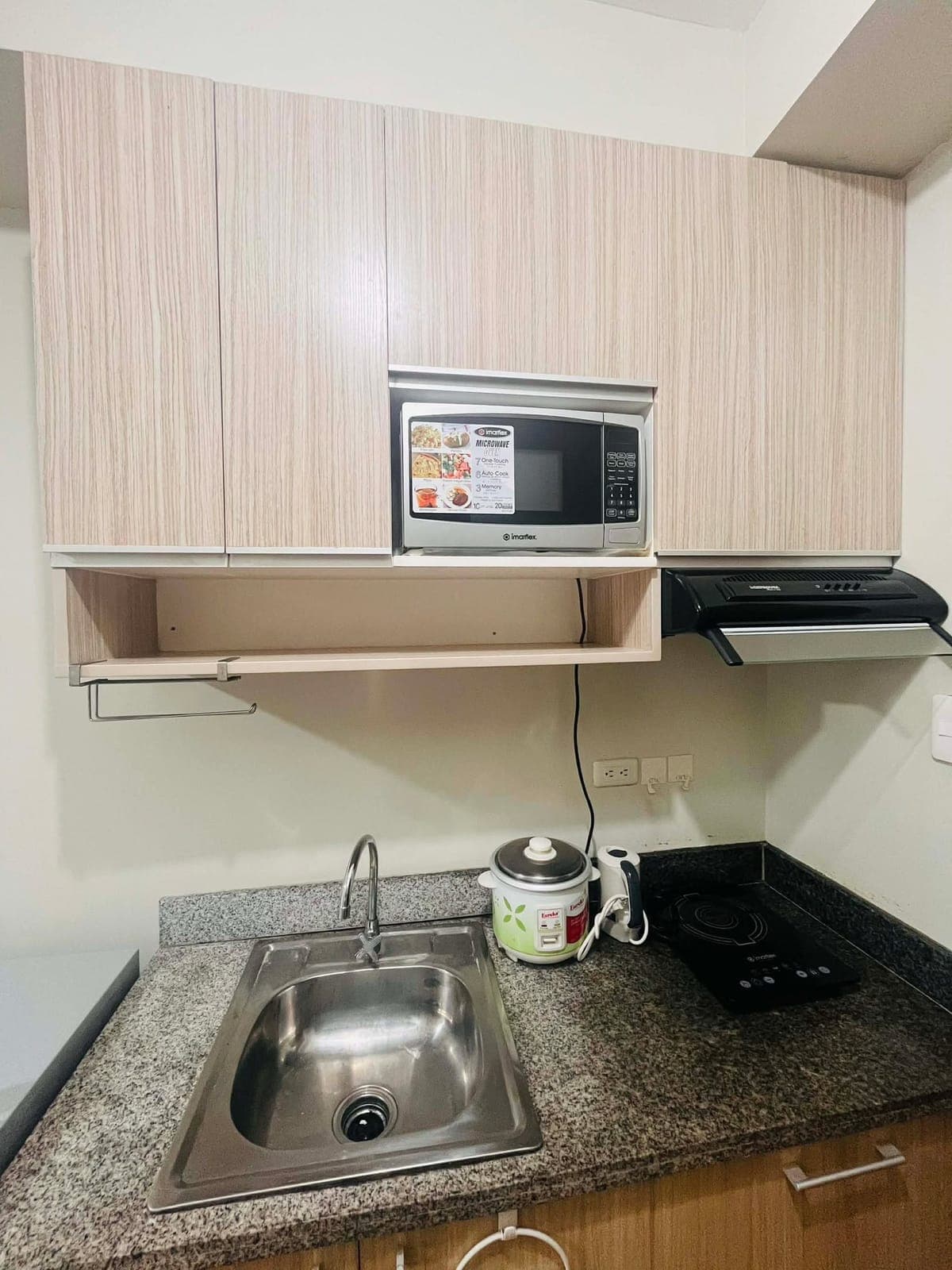 Studio unit with Balcony. - photo 7