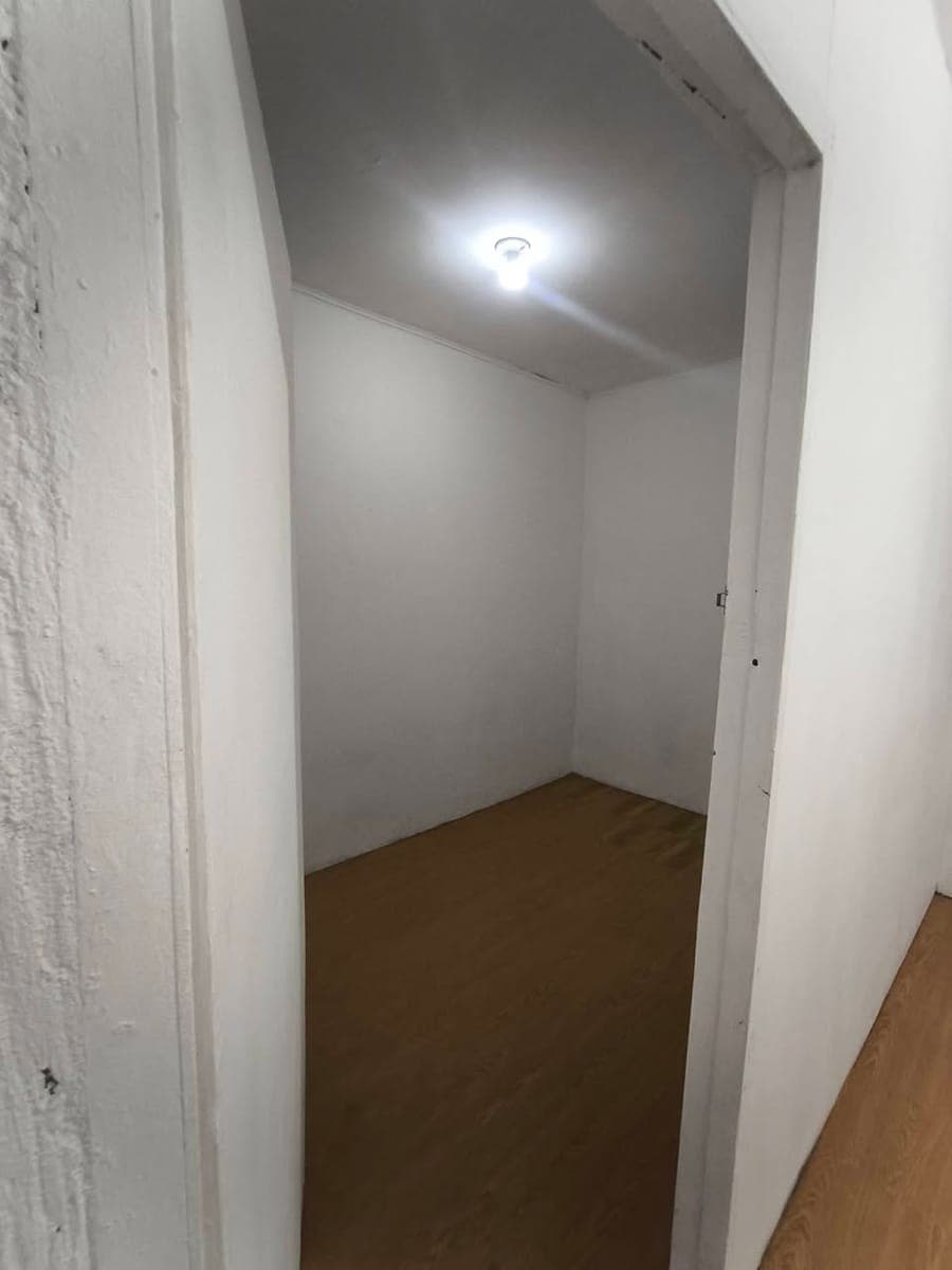 Room for Rent - photo 3