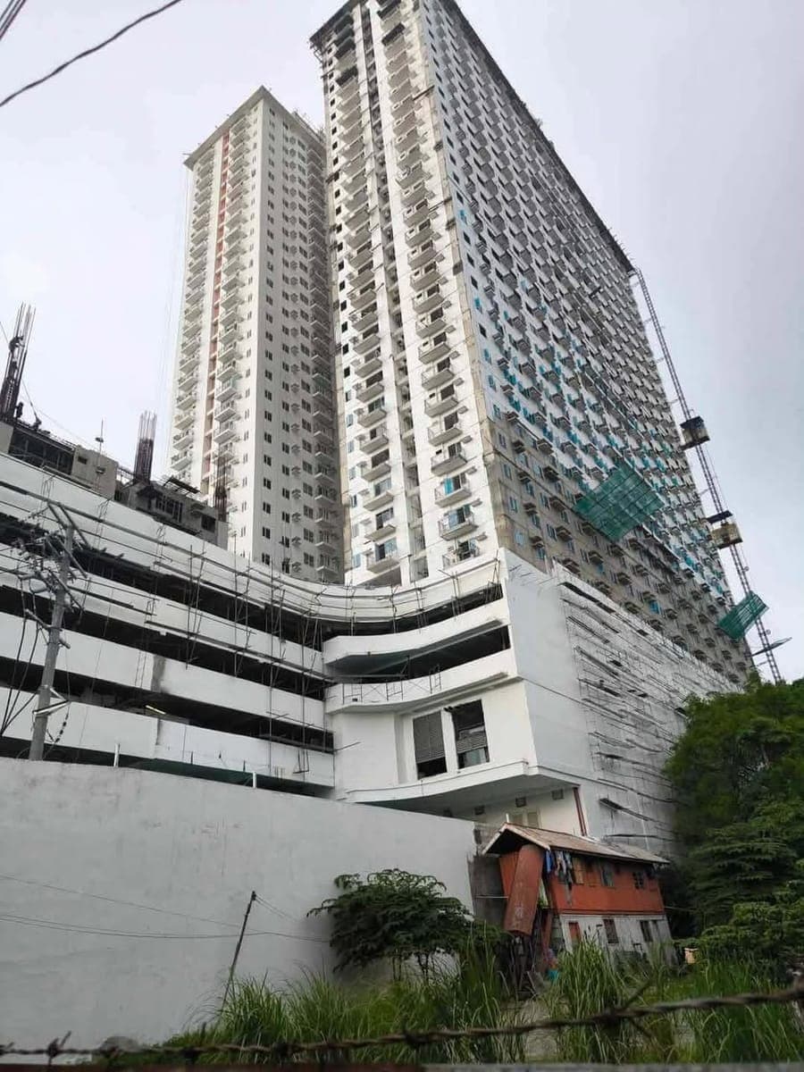 ❗️❗️PASAY Condo Unit For Rent NEAR LRT BUENDIA ❗️❗️ - photo 3