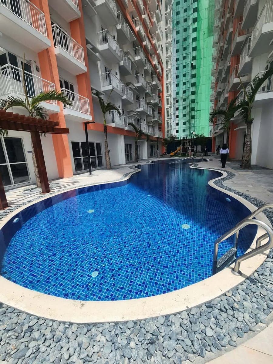 ❗️❗️PASAY Condo Unit For Rent NEAR LRT BUENDIA ❗️❗️ - photo 2
