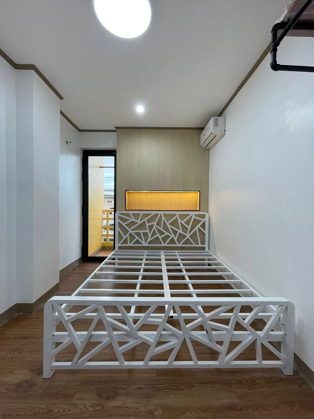 ROOM FOR RENT - photo 11