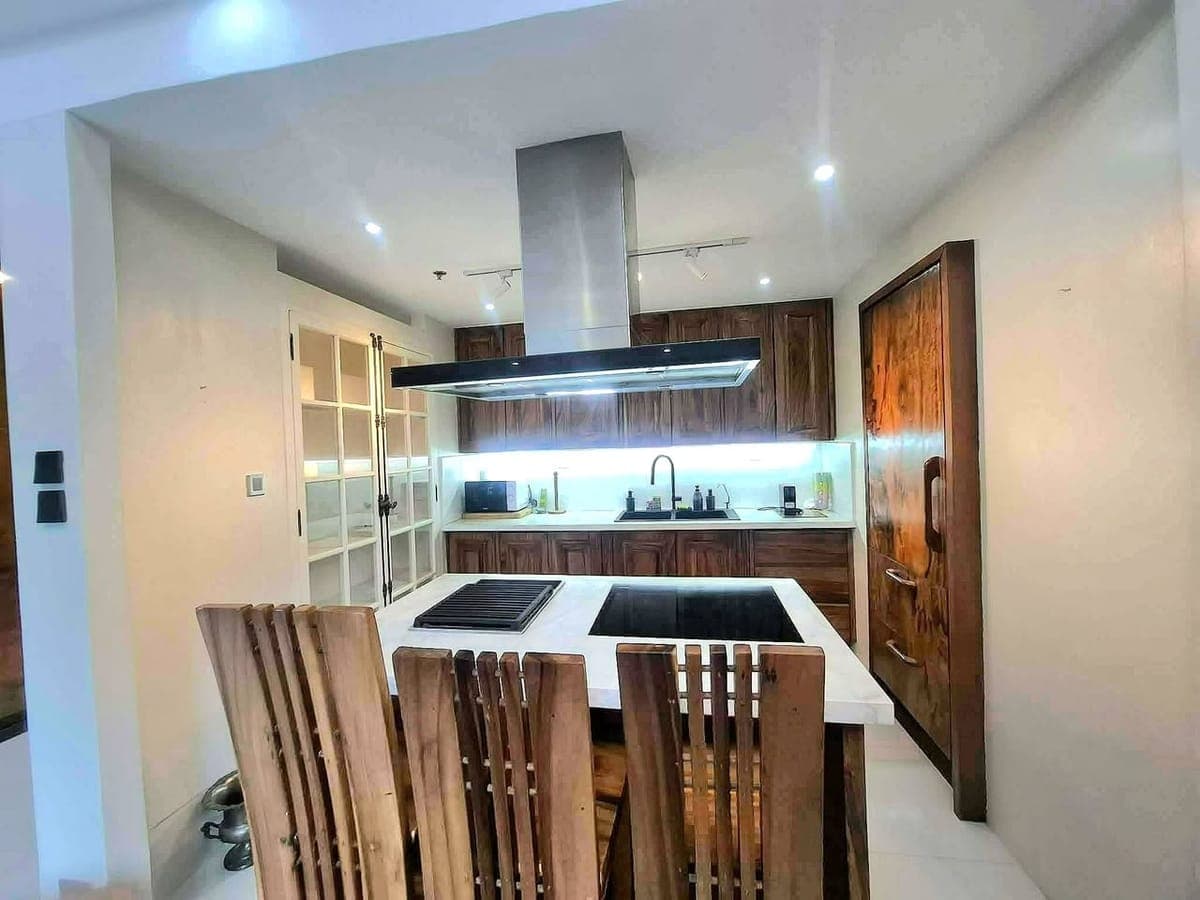 📌 TRION TOWERS BGC - photo 3