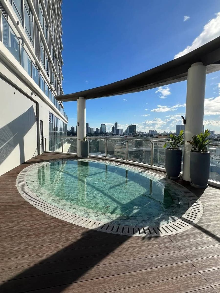 Open for rental or residential occupancy. - photo 4