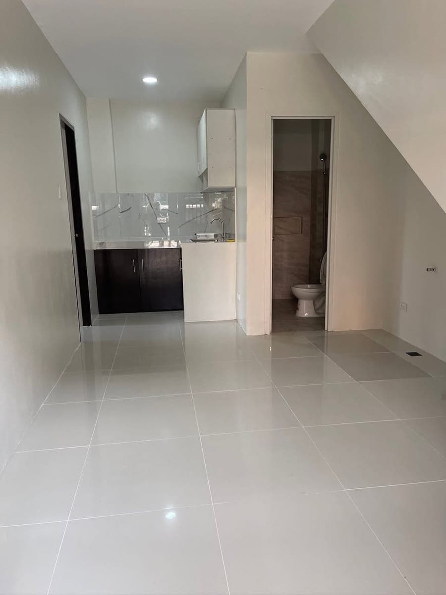 🏡✨ FOR RENT: 1-BEDROOM APARTMENT - photo 3