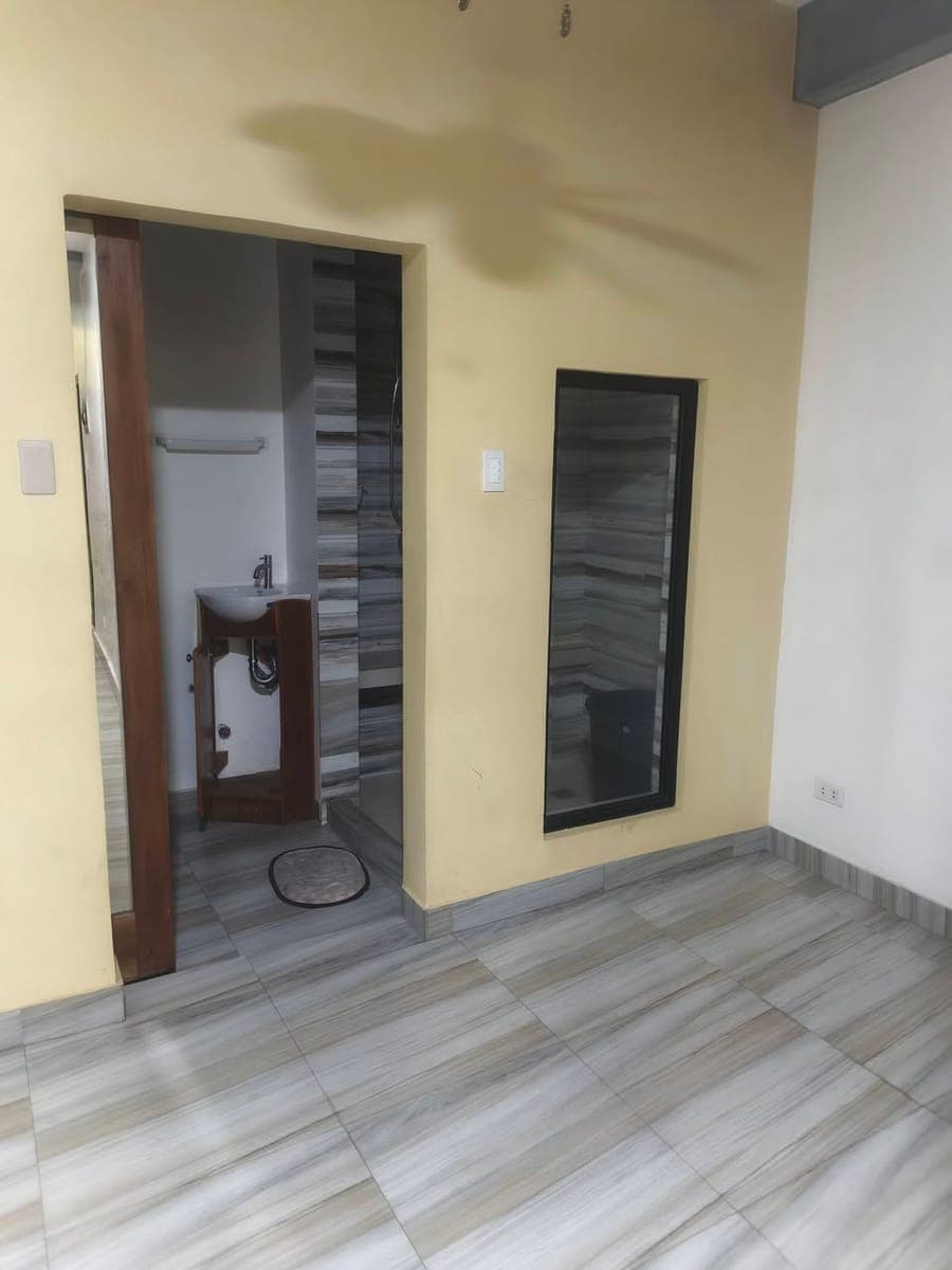 ROOM FOR RENT!! - photo 3