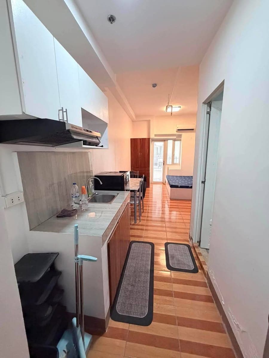 🏢 STUDIO UNIT FOR RENT (SEMI-FURNISHED) - photo 1