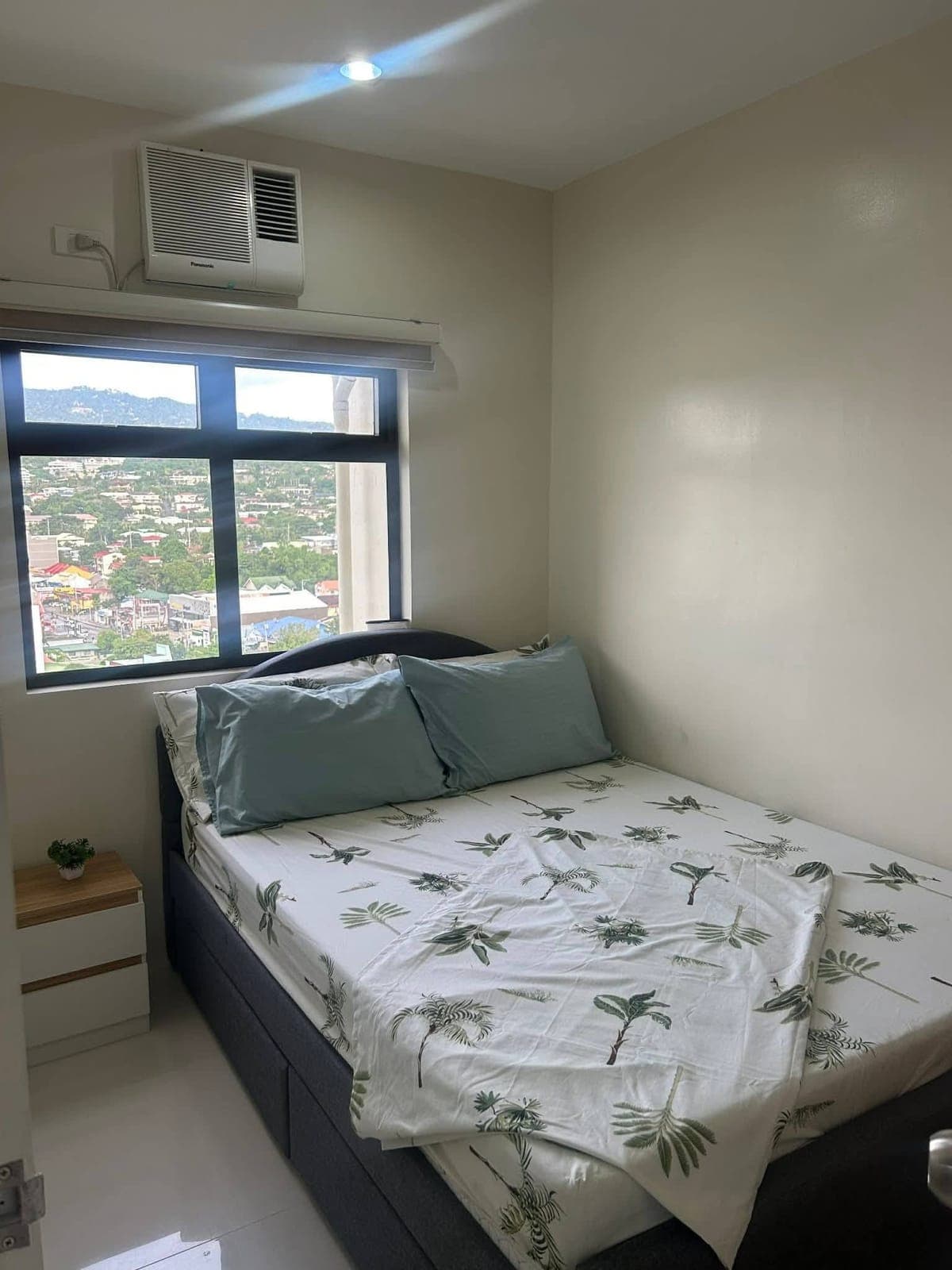 FOR RENT | 1-BEDROOM CONDO IN MIDPOINT RESIDENCES - photo 6