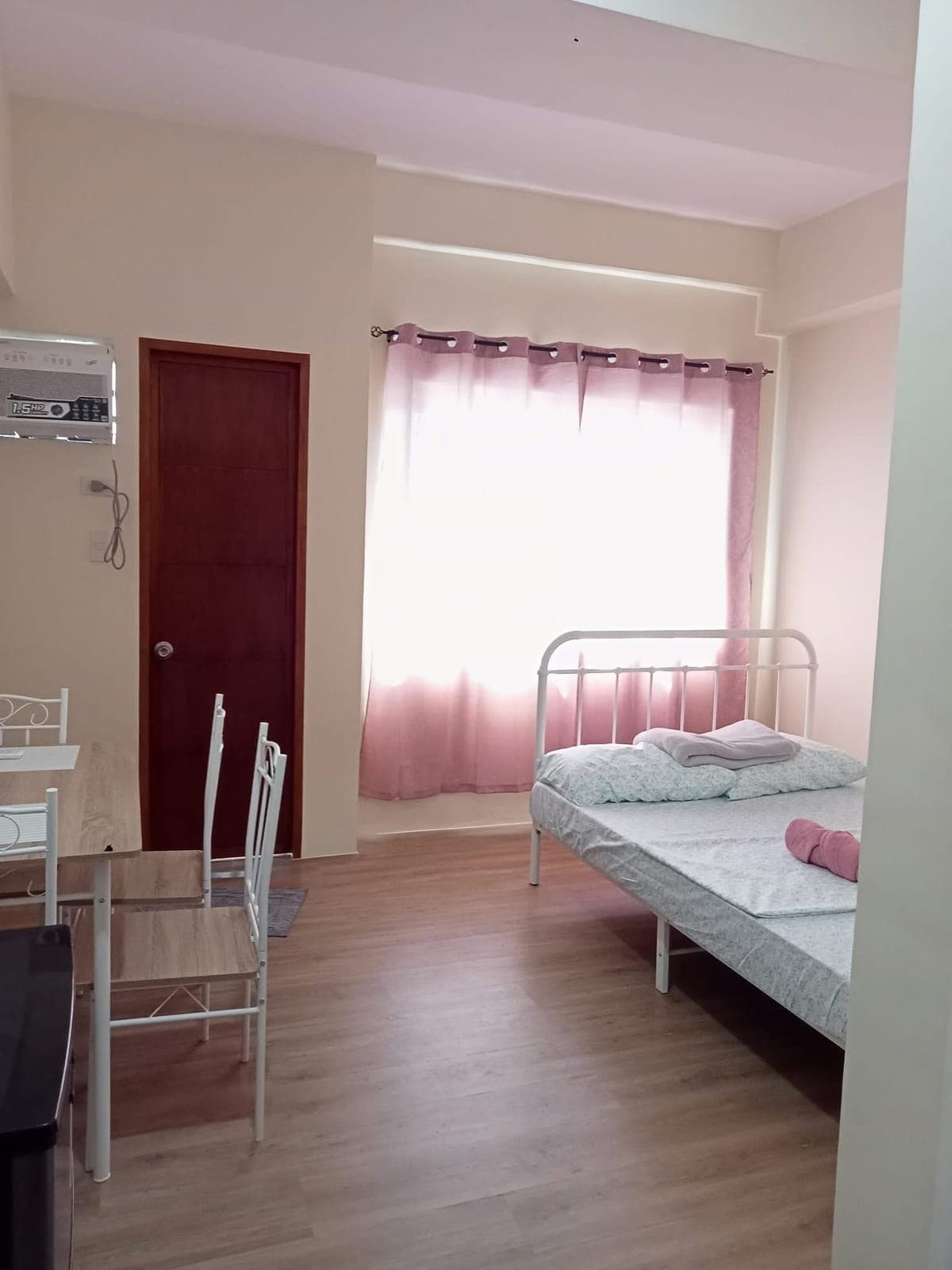 ‼️ FOR RENT: Furnished Studio Unit with Balcony ‼️ - photo 4