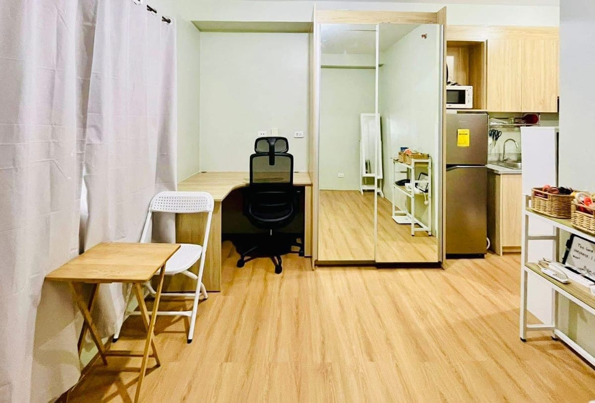 𝙁𝙊𝙍 𝙇𝙀𝘼𝙎𝙀: 𝙁𝙪𝙧𝙣𝙞𝙨𝙝𝙚𝙙 𝙎𝙩𝙪𝙙𝙞𝙤 𝙉𝙚𝙖𝙧 𝘾𝙚𝙗𝙪 𝙄𝙏 𝙋𝙖𝙧𝙠 - photo 4