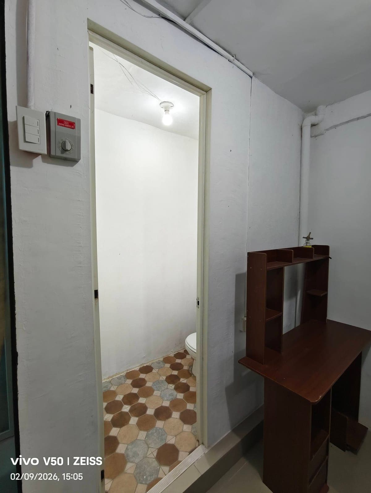 House for rent or for sale inside subdivision - photo 3