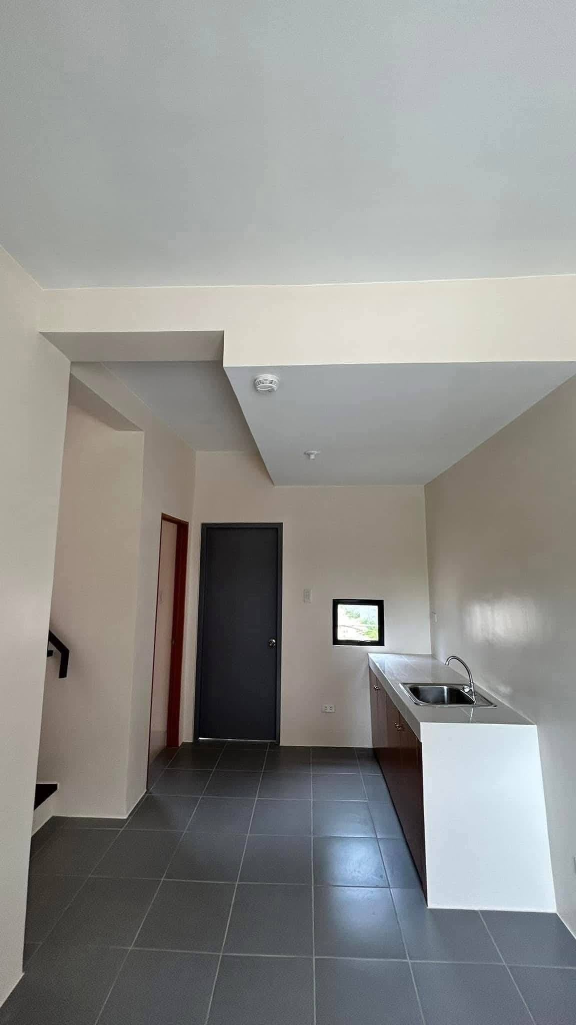 House for rent - photo 8