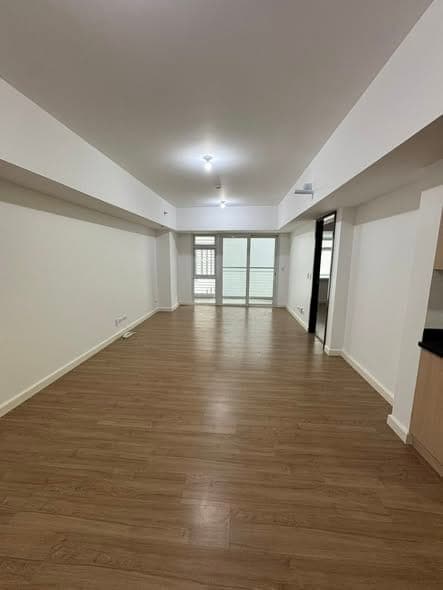 FOR RENT : THE VERANDA 1 BEDROOM - photo 1