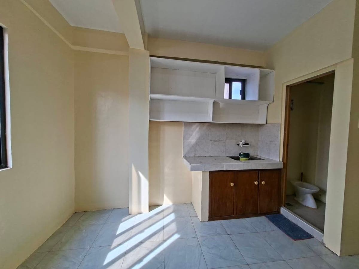 Room for Rent - photo 4