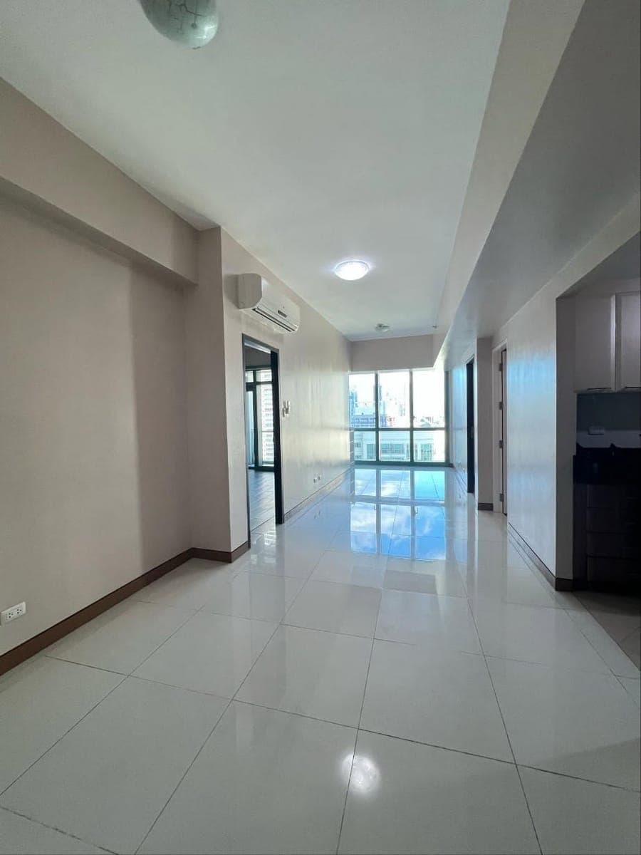 𝗙𝗼𝗿 𝗥𝗲𝗻𝘁: 𝟮 𝗕𝗥 - 𝗘𝗶𝗴𝗵𝘁 𝗙𝗼𝗿𝗯𝗲𝘀 𝗧𝗼𝘄𝗻 𝗥𝗼𝗮𝗱 - photo 1