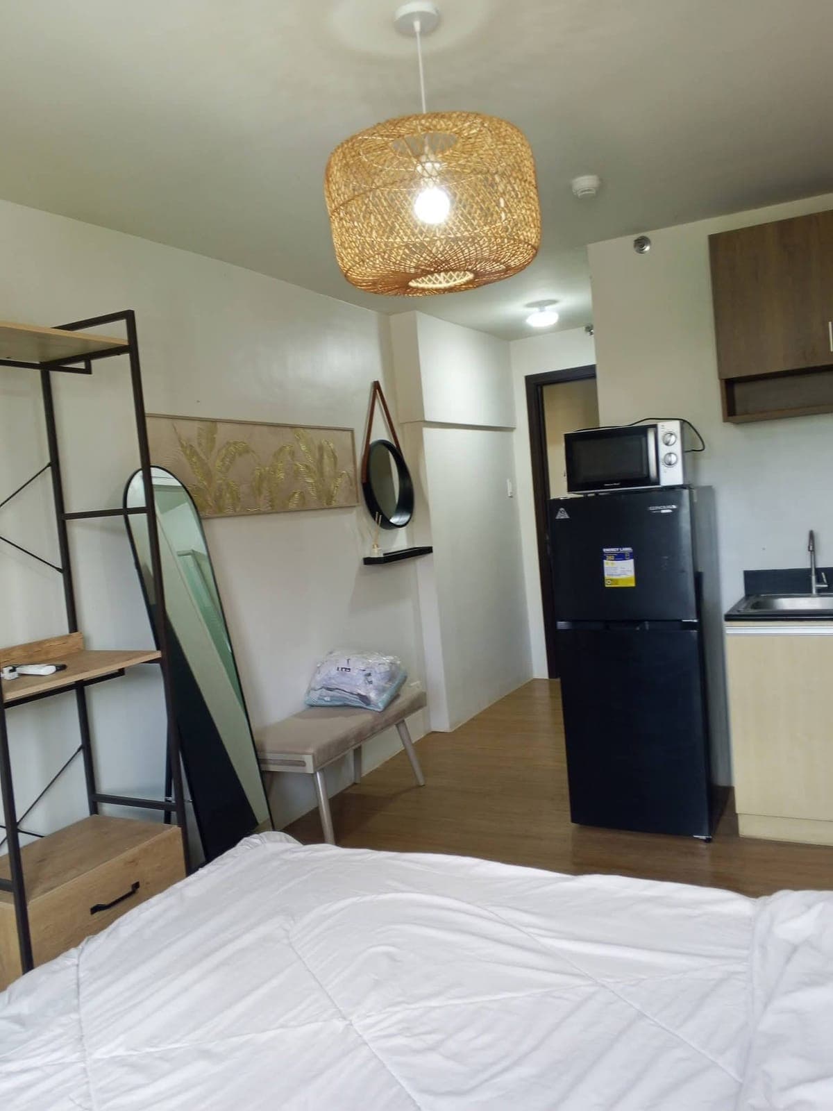 Studio Unit for rent in Nichols Heights, Near Capitol, VSMMC and Cebu Doc very Accessible and perfect for students - photo 4