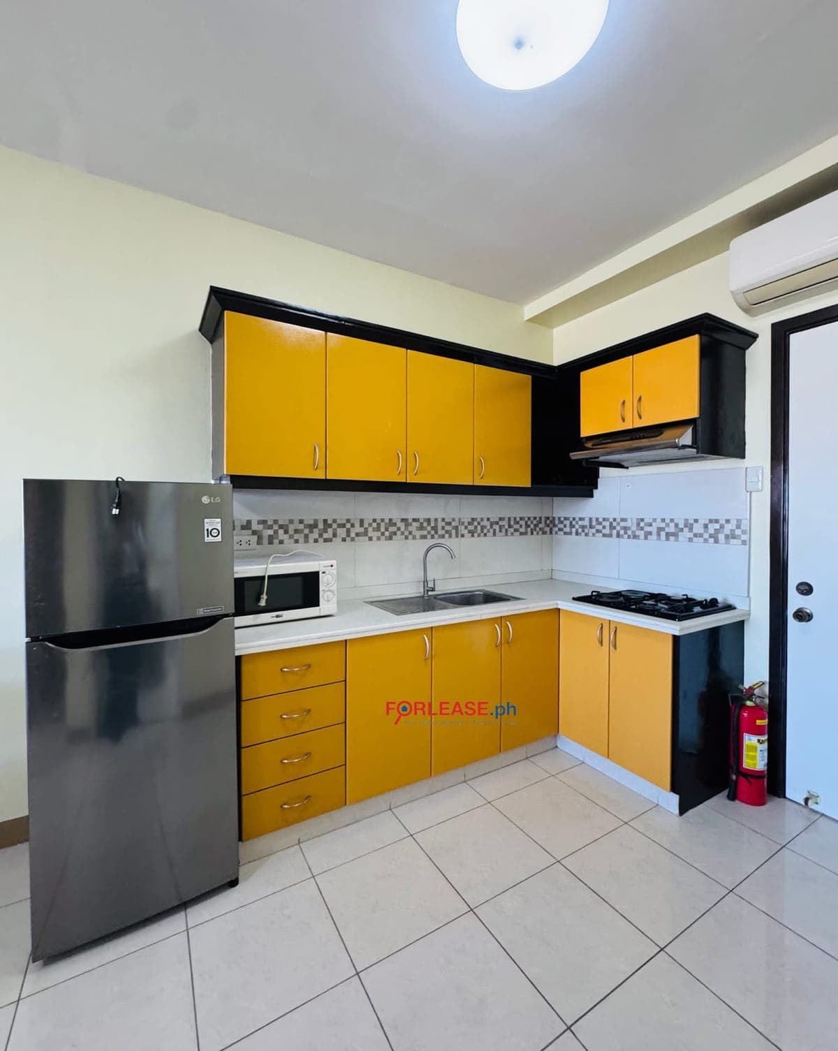 𝙁𝙊𝙍 𝙇𝙀𝘼𝙎𝙀: 𝙁𝙪𝙧𝙣𝙞𝙨𝙝𝙚𝙙 𝙎𝙩𝙪𝙙𝙞𝙤 𝙬𝙞𝙩𝙝 𝘽𝙖𝙡𝙘𝙤𝙣𝙮 𝙞𝙣 𝘽𝙖𝙣𝙞𝙡𝙖𝙙 (𝙬𝙖... - photo 5