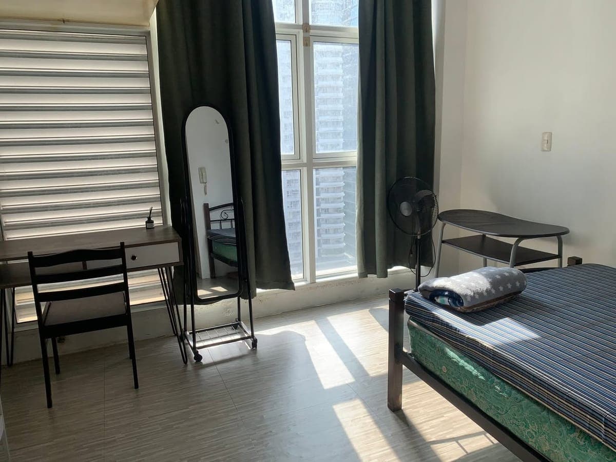 For Rent - photo 2