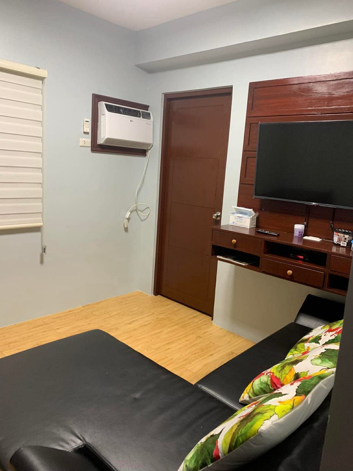 FOR RENT | Fully Furnished 1-Bedroom Condo Unit - photo 4