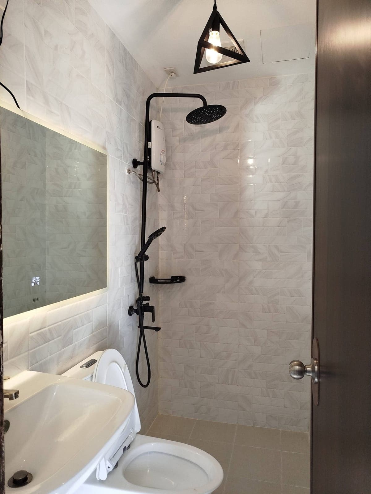 FOR RENT ‼️ - photo 2