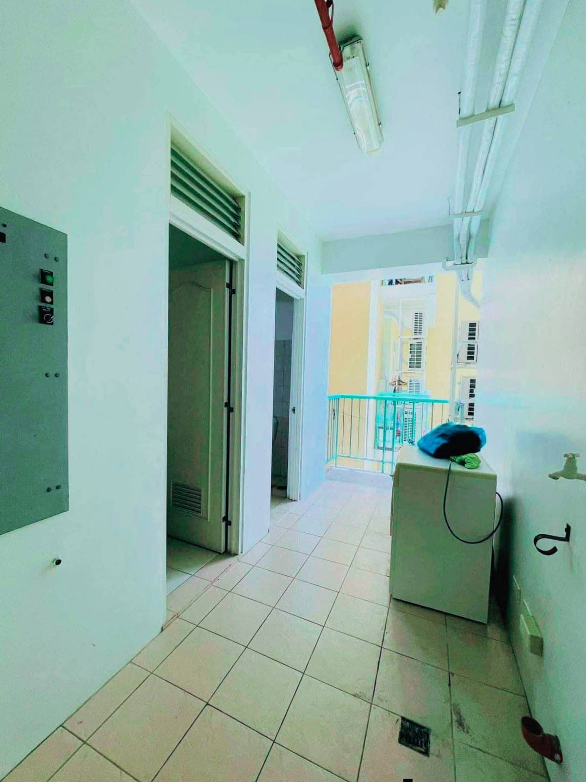 107 sqm 2BR Unit at Citylights, Cebu Veterans Dr., Nivel Hills, Apas, Cebu City (W/ PARKING, BALCONY... - photo 4