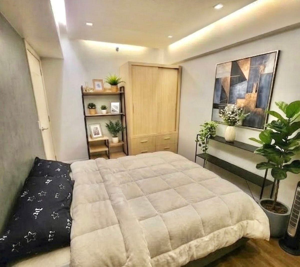 For Rent: AVIDA TOWERS 34th - photo 2