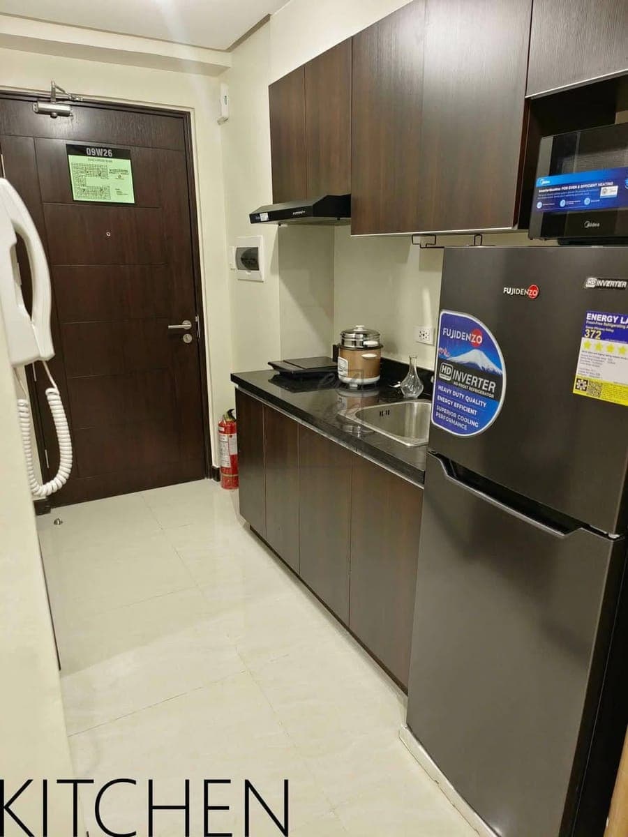 CONDO STUDIO UNIT FOR LONG TERM RENT! - photo 2