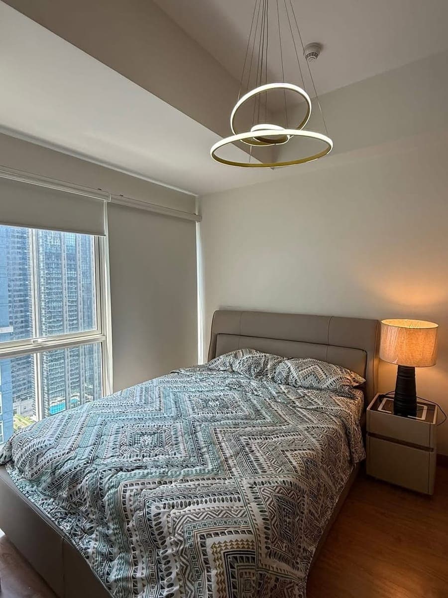 FOR LEASE: Fully Furnished 1 bedroom in Times Square West, BGC - photo 3