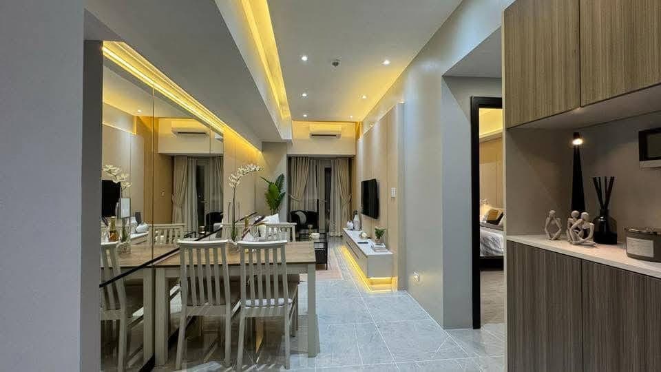 FOR LEASE: Fully Furnished 1BR at Uptown Arts Residences, BGC - photo 1
