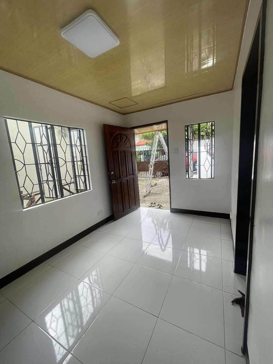 Gated Bungalow House for Rent in Arroville Subdivision - photo 5