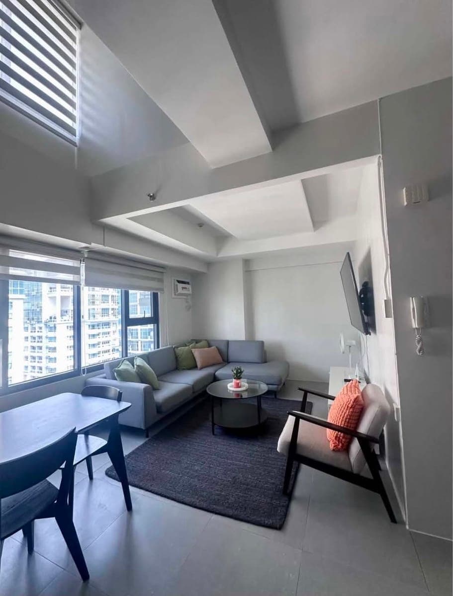 FOR RENT: - photo 1